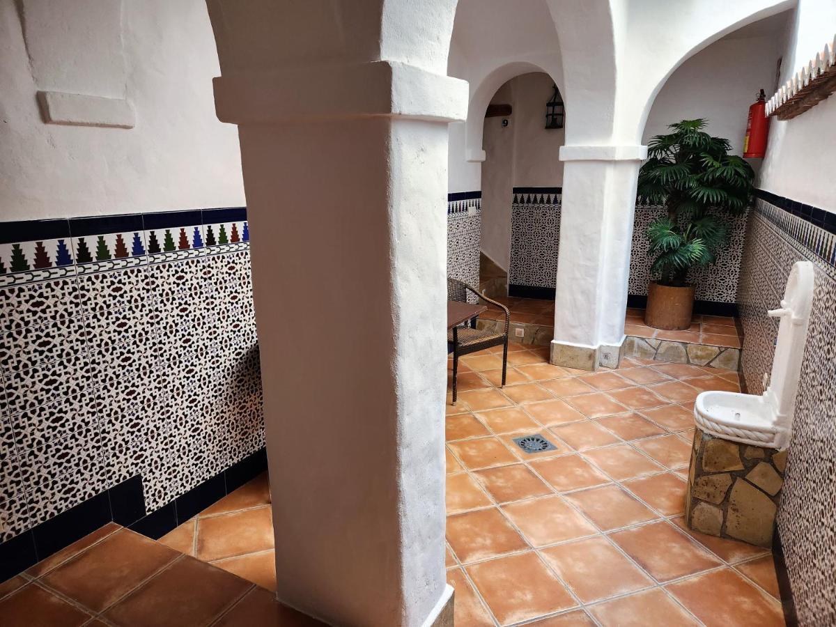 Canillas de Albaida Posada La Plaza מראה חיצוני תמונה
